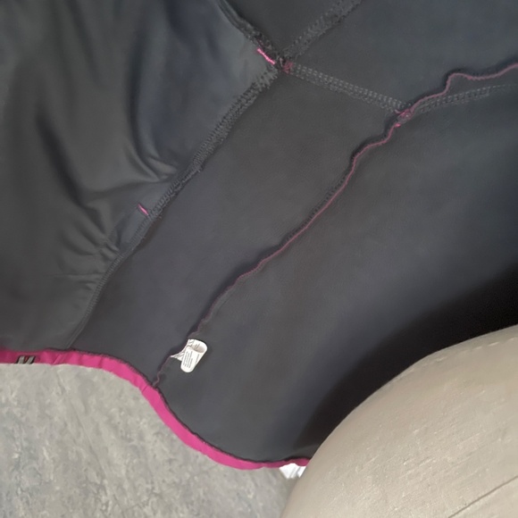 Vuarnet Pink Rain Coat - Picture 8 of 9